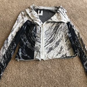 Bcbg Maxazria zip up sweater size small